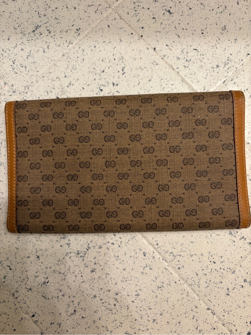 Gucci Brown GG Canvas Continental Wallet with Tan Trim and Gold Hardware - Picture 2 of 14
